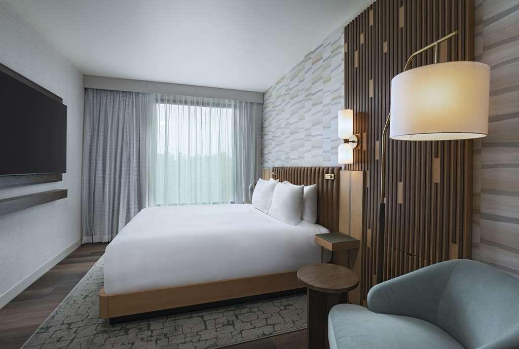 Hyatt Regency Conroe Otel Oda fotoğraf